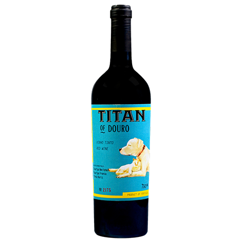 TITAN OF DOURO